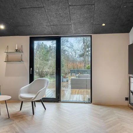 Blaguna - 2km From The Sea By Interhome